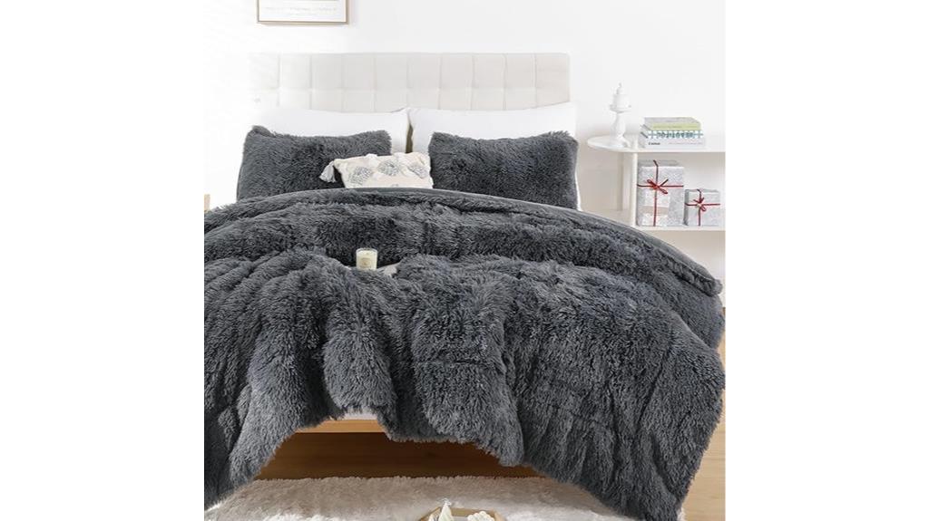 smoofy queen faux fur set