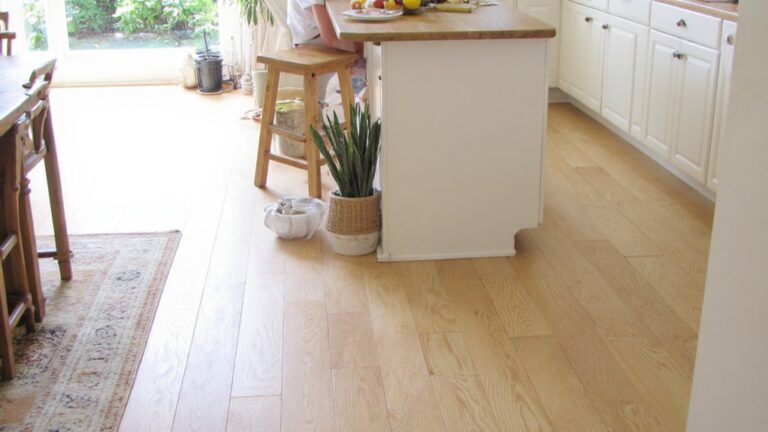 elegant kitchen flooring ideas