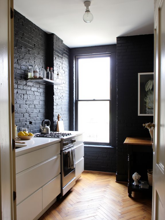 bold vs crisp aesthetics