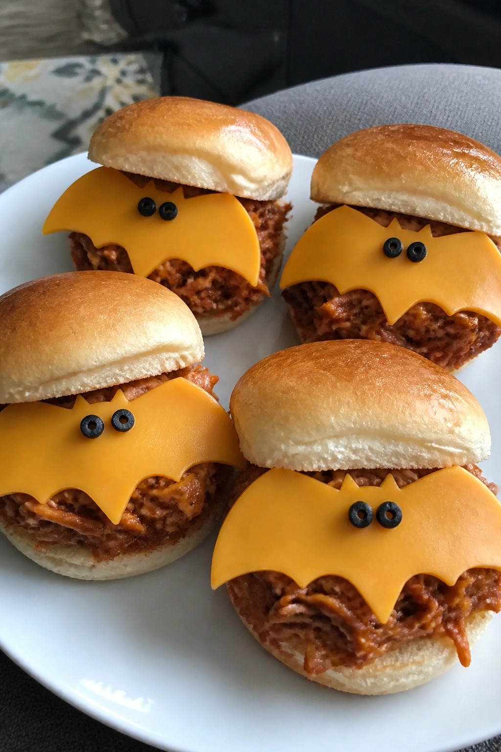 Bat-Shaped BBQ Chicken Sliders