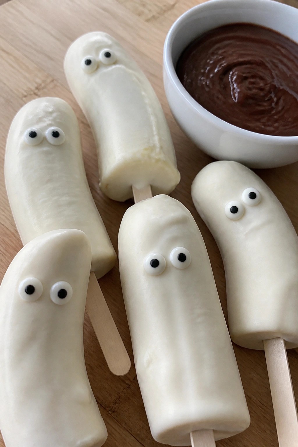 Ghost Banana Pops with Chocolate Dip