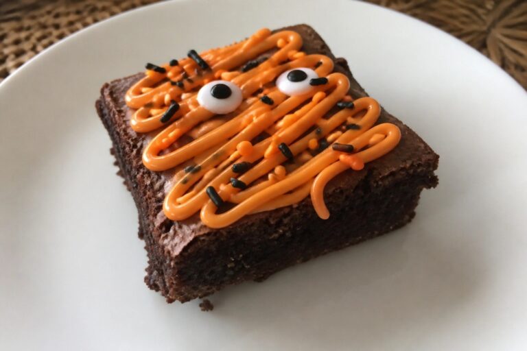 12 Easy Halloween Desserts for a Last-Minute Sugar Fix