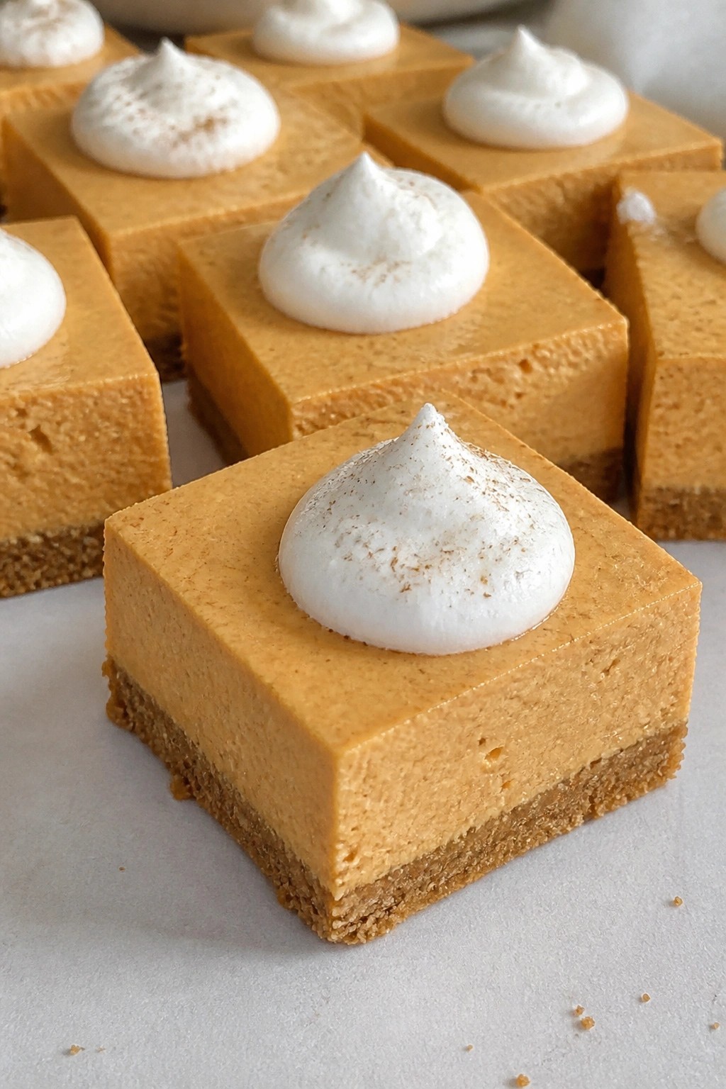 Pumpkin Pie No-Bake Cheesecake Bars