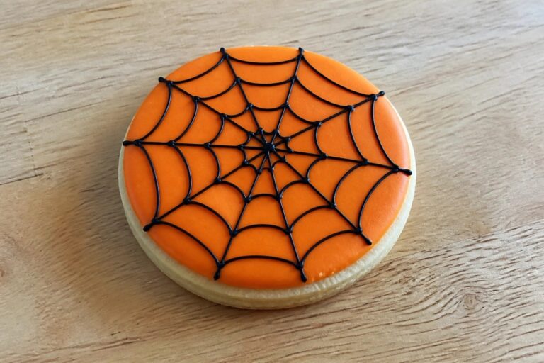15 Creative Halloween Treats for Coworkers They’ll Appreciate