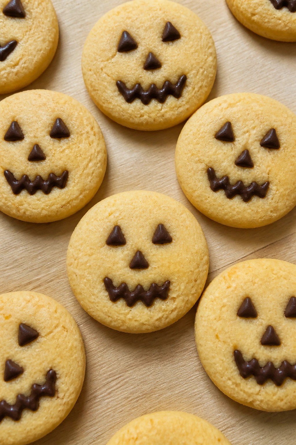 Jack-o’-Lantern Orange Shortbread