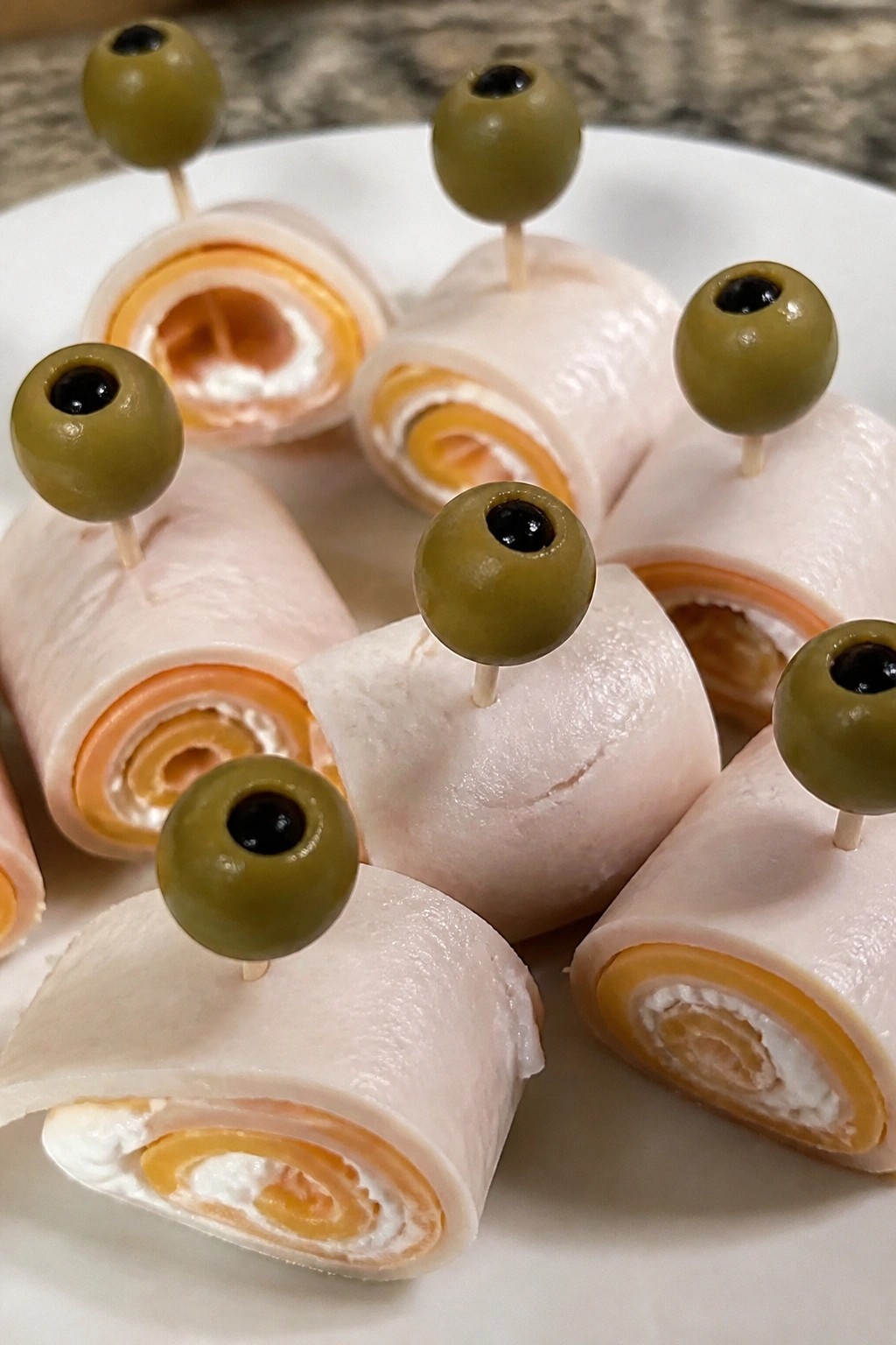Eyeball Turkey and Cheese Roll-Ups
